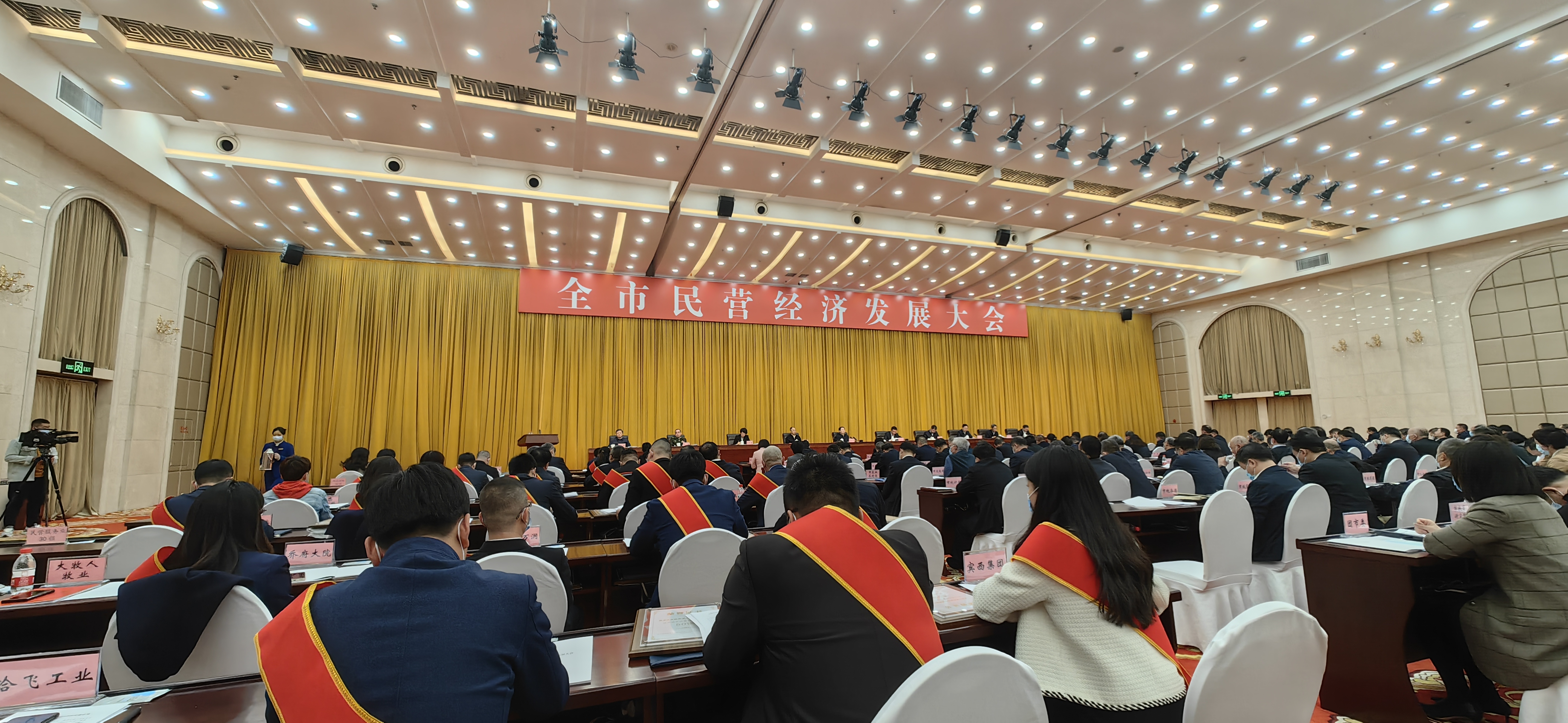 5a83d881-dac4-49aa-b306-76681a82a611